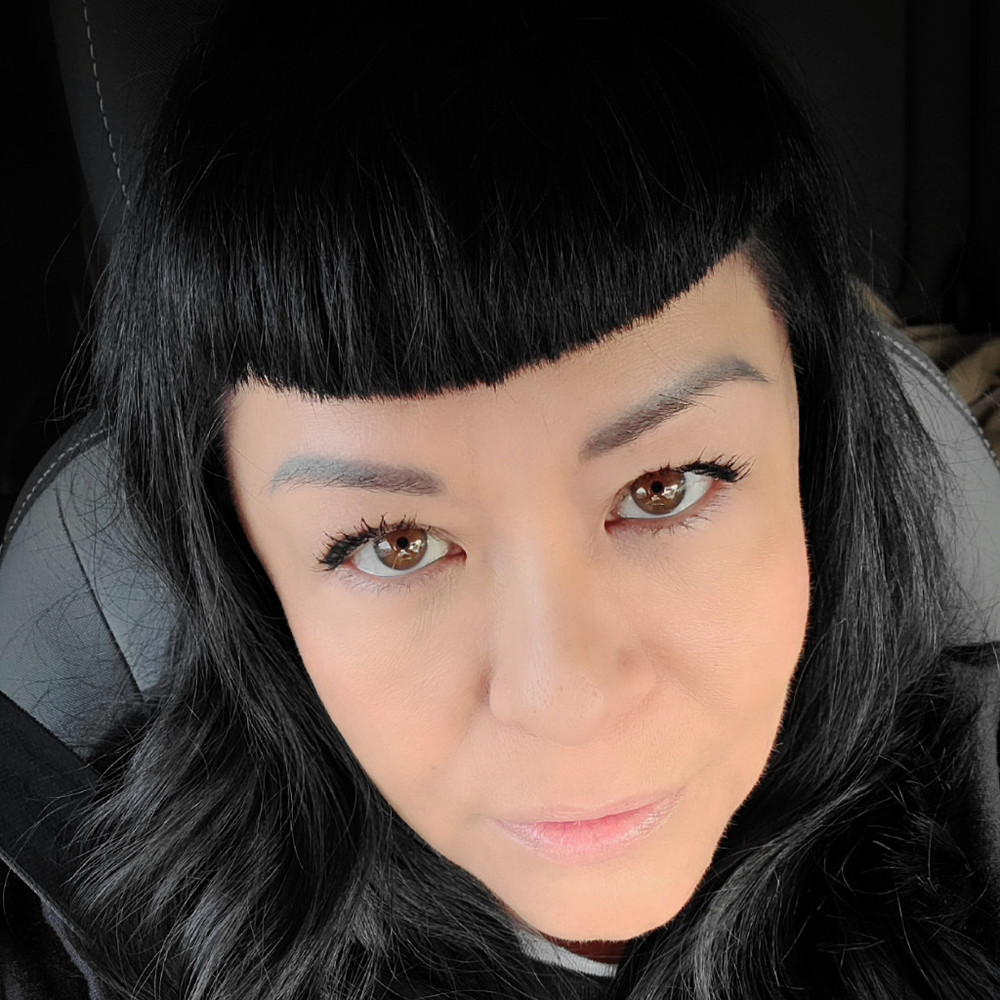 Meet your Posher, Jacqueline